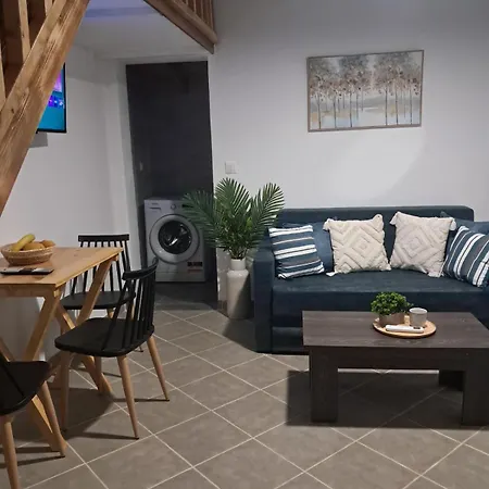 Christine Esc Loft Apartmán Afión